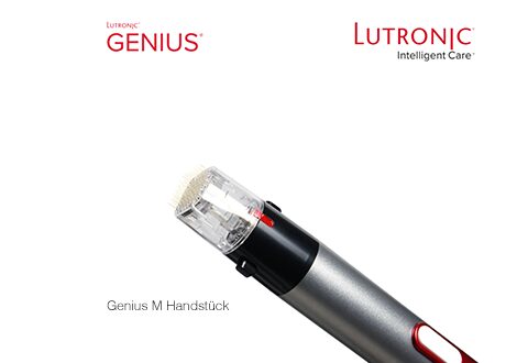 Microneedling 5 Lutronic GENIUS M Handstück mit feinen Mikronadeln für präzises Radiofrequenz-Microneedling beim Hautarzt